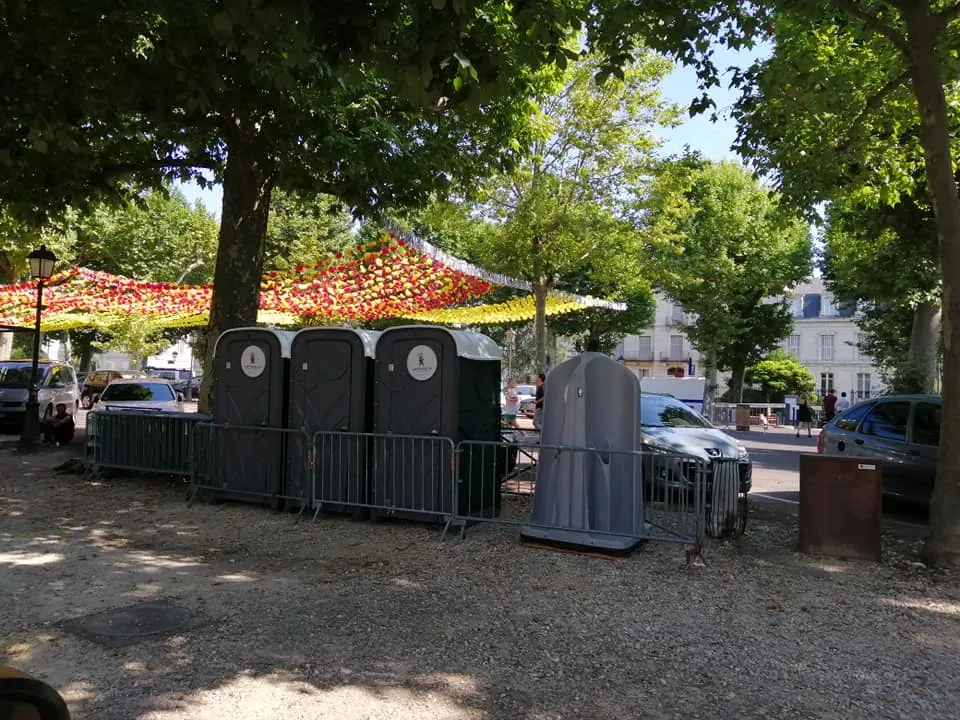 Location WC évènementiel à Sarlat-la-Canéda